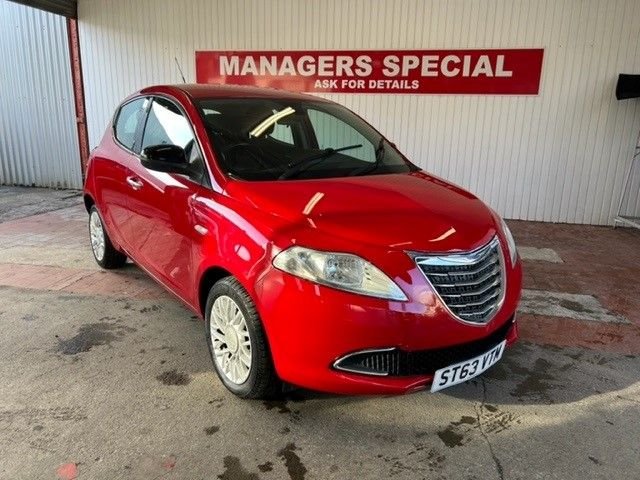 2014 63 Chrysler Ypsilon 1.2 SE 5d 69 BHP