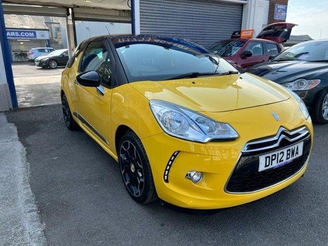 2012 12 Citroen DS3 1.6 E-HDI DSTYLE PLUS 3d 90 BHP