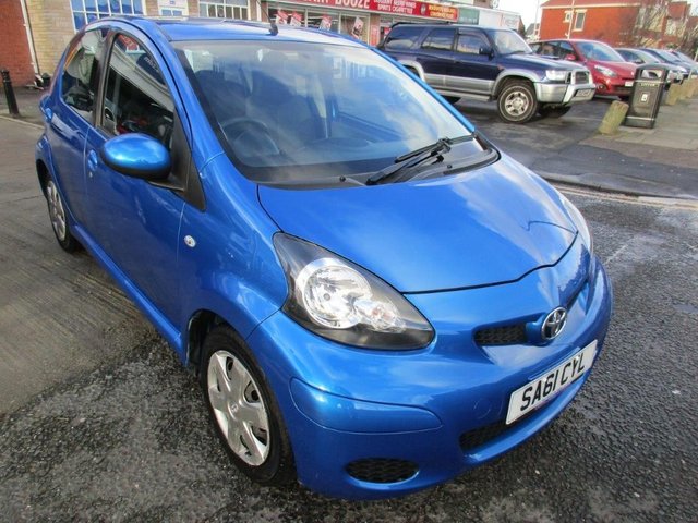 2011 61 Toyota Aygo 1.0 VVT-I BLUE 5d 67 BHP