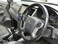 USED 2018 18 MITSUBISHI L200 2.4 DI-D 4WD BARBARIAN DCB 178 BHP TRUCKMAN TOP SAT NAV LEATHER HEATED SEATS 1 OWNER 6 MONTHS GOLD WARRANTY