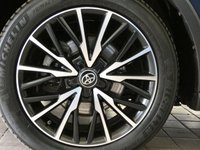 USED 2018 18 TOYOTA CHR 1.8 EXCEL 5d 122 BHP CAZ AND ULEZ COMPLIANT SAT NAV LEATHER REAR CAMERA 1 OWNER SERVICE HISTORY TOYOTA WARRANTY TILL JULY 2028 VAT Q