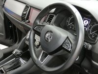 USED 2018 68 SKODA KODIAQ 1.5 SE TSI DSG 5d 148 BHP SMARTLINK PLUS CRUISE CONTROL PARKING SENSORS 1 OWNER 6 MONTH GOLD WARRANTY