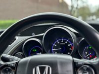 USED 2015 15 HONDA CIVIC 1.3L I-VTEC SE PLUS 5d 98 BHP 