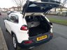 USED 2015 15 JEEP CHEROKEE 2.0 M-JET LIMITED 5d 138 BHP + LEATHER + HEATED SEATS + SAT NAV + ALLOYS + REVERSE CAMERA + PARKING SENSORS + PRIVACY GLASS