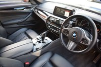 USED 2020 69 BMW 5 SERIES 3.0 530D M SPORT 4d 261 BHP M SPORT+ PACK / HARMAN KARDON