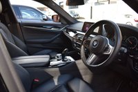 USED 2020 69 BMW 5 SERIES 3.0 530D M SPORT 4d 261 BHP M SPORT+ PACK / HARMAN KARDON