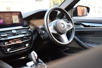 USED 2020 69 BMW 5 SERIES 3.0 530D M SPORT 4d 261 BHP M SPORT+ PACK / HARMAN KARDON