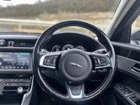 USED 2018 18 JAGUAR XF 2.0 PORTFOLIO 4d 247 BHP 