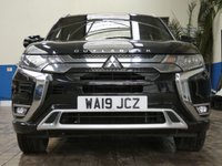 USED 2019 19 MITSUBISHI OUTLANDER 2.4 PHEV 4H 5d 207 BHP APP BASED SAT NAV HEATED LEATHER MITSUBISHI WARRANTY TILL MARCH 2024