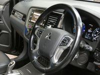 USED 2019 19 MITSUBISHI OUTLANDER 2.4 PHEV 4H 5d 207 BHP APP BASED SAT NAV HEATED LEATHER MITSUBISHI WARRANTY TILL MARCH 2024