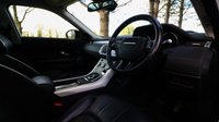USED 2015 65 LAND ROVER RANGE ROVER EVOQUE 2.0 TD4 (180) SE Tech 5dr (Panoramic Sunroof / Black Stealth Pack / Satellite Navigation) !! NATIONWIDE DELIVERY AVAILABLE !!