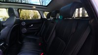 USED 2015 65 LAND ROVER RANGE ROVER EVOQUE 2.0 TD4 (180) SE Tech 5dr (Panoramic Sunroof / Black Stealth Pack / Satellite Navigation) !! NATIONWIDE DELIVERY AVAILABLE !!