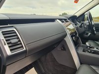 USED 2021 21 LAND ROVER DISCOVERY 3.0 SE MHEV 5d AUTO 296 BHP HUGE SPEC + 1 OWNER COMMERCIAL VEHICLE + 360 CAMERA + MERIDIAN SURROUND SOUND + TOWBAR + PRIVACY GLASS + FULL LEATHER + PRICE IS PLUS VAT