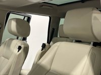 USED 2015 15 LAND ROVER DISCOVERY 3.0 SDV6 HSE LUXURY 5d 255 BHP Striking 3.0 SDV6 HSE LUXURY, Santorini Black, Spectacular Ivory Leather, Rear Seat Entertainment , 57401 Miles , Complete Land Rover Suppyling Dealer Service Record