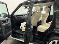 USED 2015 15 LAND ROVER DISCOVERY 3.0 SDV6 HSE LUXURY 5d 255 BHP Striking 3.0 SDV6 HSE LUXURY, Santorini Black, Spectacular Ivory Leather, Rear Seat Entertainment , 57401 Miles , Complete Land Rover Suppyling Dealer Service Record