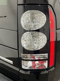 USED 2015 15 LAND ROVER DISCOVERY 3.0 SDV6 HSE LUXURY 5d 255 BHP Striking 3.0 SDV6 HSE LUXURY, Santorini Black, Spectacular Ivory Leather, Rear Seat Entertainment , 57401 Miles , Complete Land Rover Suppyling Dealer Service Record