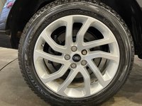 USED 2015 15 LAND ROVER DISCOVERY 3.0 SDV6 HSE LUXURY 5d 255 BHP Striking 3.0 SDV6 HSE LUXURY, Santorini Black, Spectacular Ivory Leather, Rear Seat Entertainment , 57401 Miles , Complete Land Rover Suppyling Dealer Service Record