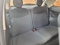 USED 2011 61 FIAT 500 1.2 LOUNGE 3d 69 BHP AIR CON - PANORAMIC ROOF - LOW MILES - SERVICE HISTORY