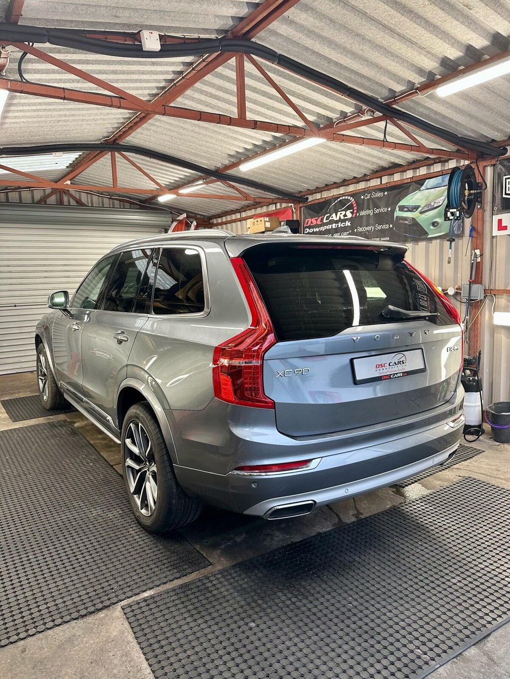 USED 2017 17 VOLVO XC90 2.0 D5 POWERPULSE INSCRIPTION AWD 5d 231 BHP MASSIVE SPEC 7 SEATER