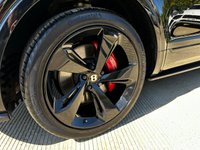 USED 2020 69 BENTLEY BENTAYGA 4.0 V8 5d 542 BHP (7 SEATS)