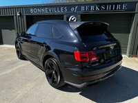 USED 2020 69 BENTLEY BENTAYGA 4.0 V8 5d 542 BHP (7 SEATS)