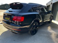 USED 2020 69 BENTLEY BENTAYGA 4.0 V8 5d 542 BHP (7 SEATS)