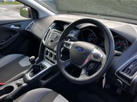 USED 2012 12 FORD FOCUS 1.6 ZETEC 5d 104 BHP 