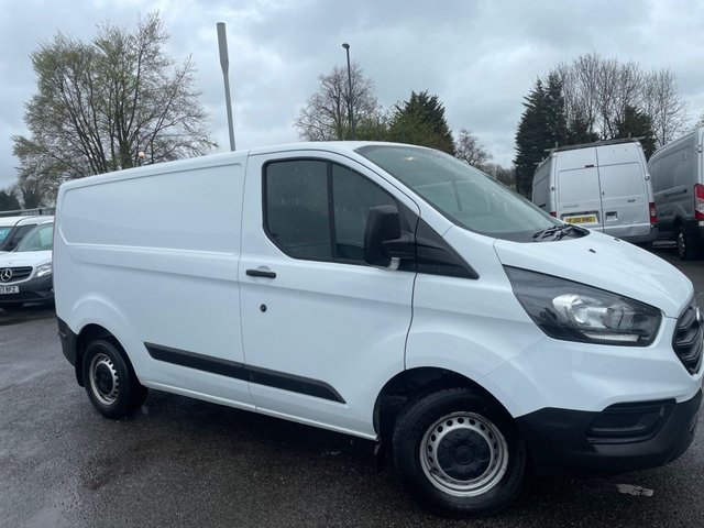 ford transit custom 300 base