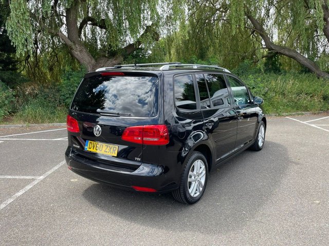 View our VOLKSWAGEN TOURAN