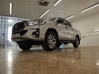 USED 2020 20 TOYOTA HI-LUX 2.4 INVINCIBLE X 4WD D-4D DCB 147 BHP TOW BAR & ROLLER SHUTTER FITTED 4 WHEEL DRIVE WORK HORSE
