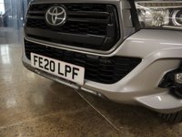 USED 2020 20 TOYOTA HI-LUX 2.4 INVINCIBLE X 4WD D-4D DCB 147 BHP TOW BAR & ROLLER SHUTTER FITTED 4 WHEEL DRIVE WORK HORSE