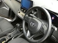 USED 2020 20 TOYOTA COROLLA 1.8 ICON TECH 5d 121 BHP SAT NAV REAR VIEW CAMERA VAT Q TOYOTA WARRANTY TILL MARCH 2030