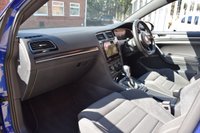 USED 2017 17 VOLKSWAGEN GOLF 2.0 R TSI DSG 5d 306 BHP PAN ROOF / PRO NAV / DYNAUDIO