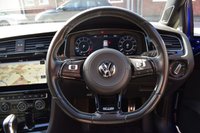 USED 2017 17 VOLKSWAGEN GOLF 2.0 R TSI DSG 5d 306 BHP PAN ROOF / PRO NAV / DYNAUDIO