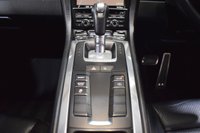 USED 2014 64 PORSCHE 911 3.4 CARRERA PDK 2d 350 BHP CHRONO+ / BOSE / PDK / FSH