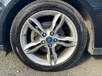 USED 2014 14 FORD C-MAX 1.6 TITANIUM X TDCI 5d 114 BHP REAR PARKING AID +   &pound;35 ROAD TAX +   FRONT HEATED SEATS +   HALF LEATHER TRIM +   SUN ROOF +   DUAL ZONE CLIMATE CONTROL +   HEATED WINDSCREEN +   CRUISE CONTROL +  17 INCH ALLOY WHEELS +