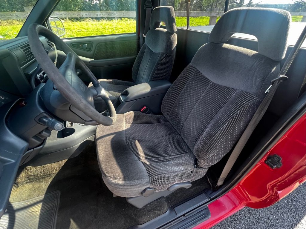 USED 1997 P GMC SONOMA Chevy S10 // Stepside Pick Up // 4300cc // px swap 