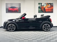 USED 2018 61 MINI CONVERTIBLE 2.0 COOPER S 2d 190 BHP HUGE SPEC / CHILI PK / LEATHER