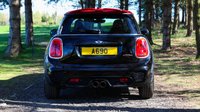 USED 2016 66 MINI HATCH JOHN COOPER WORKS 2.0 John Cooper Works (231) 3dr Auto [Chili/Media XL] Euro 6 (Panoramic Sunroof / Widescreen Navigation / Heads Up Display / Harman Kardon Sound) !! NATIONWIDE DELIVERY AVAILABLE !!
