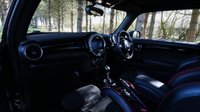 USED 2016 66 MINI HATCH JOHN COOPER WORKS 2.0 John Cooper Works (231) 3dr Auto [Chili/Media XL] Euro 6 (Panoramic Sunroof / Widescreen Navigation / Heads Up Display / Harman Kardon Sound) !! NATIONWIDE DELIVERY AVAILABLE !!