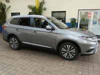 USED 2019 69 MITSUBISHI OUTLANDER 2.0 EXCEED 5d 148 BHP 7 SEATS SAT NAV LEATHER HEATED SEATS GENUINE LOW MILES  1 OWNER MITSUBISHI WARRANTY TILL NOV 2024