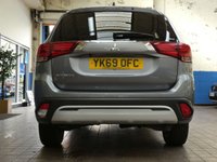 USED 2019 69 MITSUBISHI OUTLANDER 2.0 EXCEED 5d 148 BHP 7 SEATS SAT NAV LEATHER HEATED SEATS GENUINE LOW MILES  1 OWNER MITSUBISHI WARRANTY TILL NOV 2024