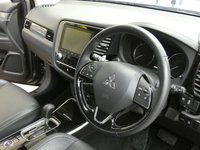 USED 2019 69 MITSUBISHI OUTLANDER 2.0 EXCEED 5d 148 BHP 7 SEATS SAT NAV LEATHER HEATED SEATS GENUINE LOW MILES  1 OWNER MITSUBISHI WARRANTY TILL NOV 2024
