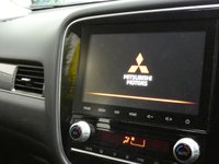USED 2019 69 MITSUBISHI OUTLANDER 2.0 EXCEED 5d 148 BHP 7 SEATS SAT NAV LEATHER HEATED SEATS GENUINE LOW MILES  1 OWNER MITSUBISHI WARRANTY TILL NOV 2024