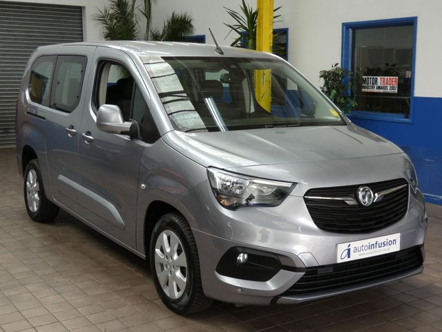 2019 69 Vauxhall Combo Life 1.5 ENERGY XL S/S 5d 101 BHP