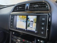 USED 2017 17 JAGUAR F-PACE 2.0 PRESTIGE AWD 5d 178 BHP 
