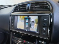 USED 2017 17 JAGUAR F-PACE 2.0 PRESTIGE AWD 5d 178 BHP 