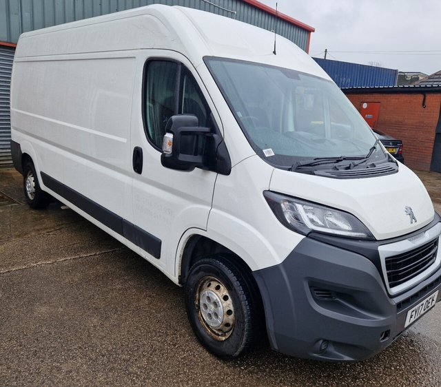 2017 17 Peugeot Boxer 2.0 BLUE HDI 335 L3H2 PROFESSIONAL P/V 130 BHP