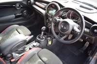 USED 2017 67 MINI HATCH JOHN COOPER WORKS 2.0 JOHN COOPER WORKS 3d 228 BHP JCW PRO EXHAUST / HUD / H&K