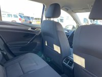 USED 2017 67 VOLKSWAGEN GOLF 1.6 SE NAVIGATION TDI BLUEMOTION TECHNOLOGY 5d 114 BHP 2 OWNERS FROM NEW+GREAT SPECIFICATION+SATELLITE NAVIGATION+BLUETOOTH+FANTASTIC MPG+ALL ROUND LOW RUNNING COSTS+1 FULL YEARS MOT PRIOR TO COLLECTION+FINANCE AND EXTENDED WARRANTY AVAILABLE ON THIS USED VEHICLE!!